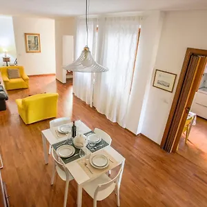 Apartment In Great Location